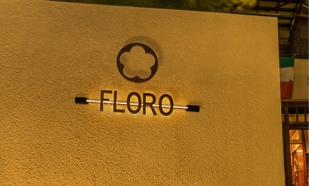 表札・サイン・館銘板 letter cube float