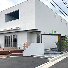 株式会社グローブガーデン