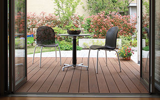 ウッドデッキ（天然木）