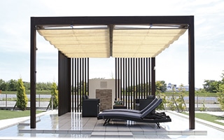 ホームヤードルーフII ロープ式開閉シェード